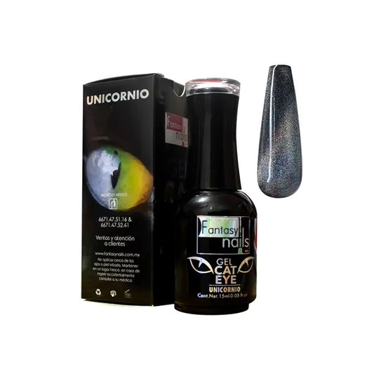 Gel Cat Eye Unicornio Fantasy Nails